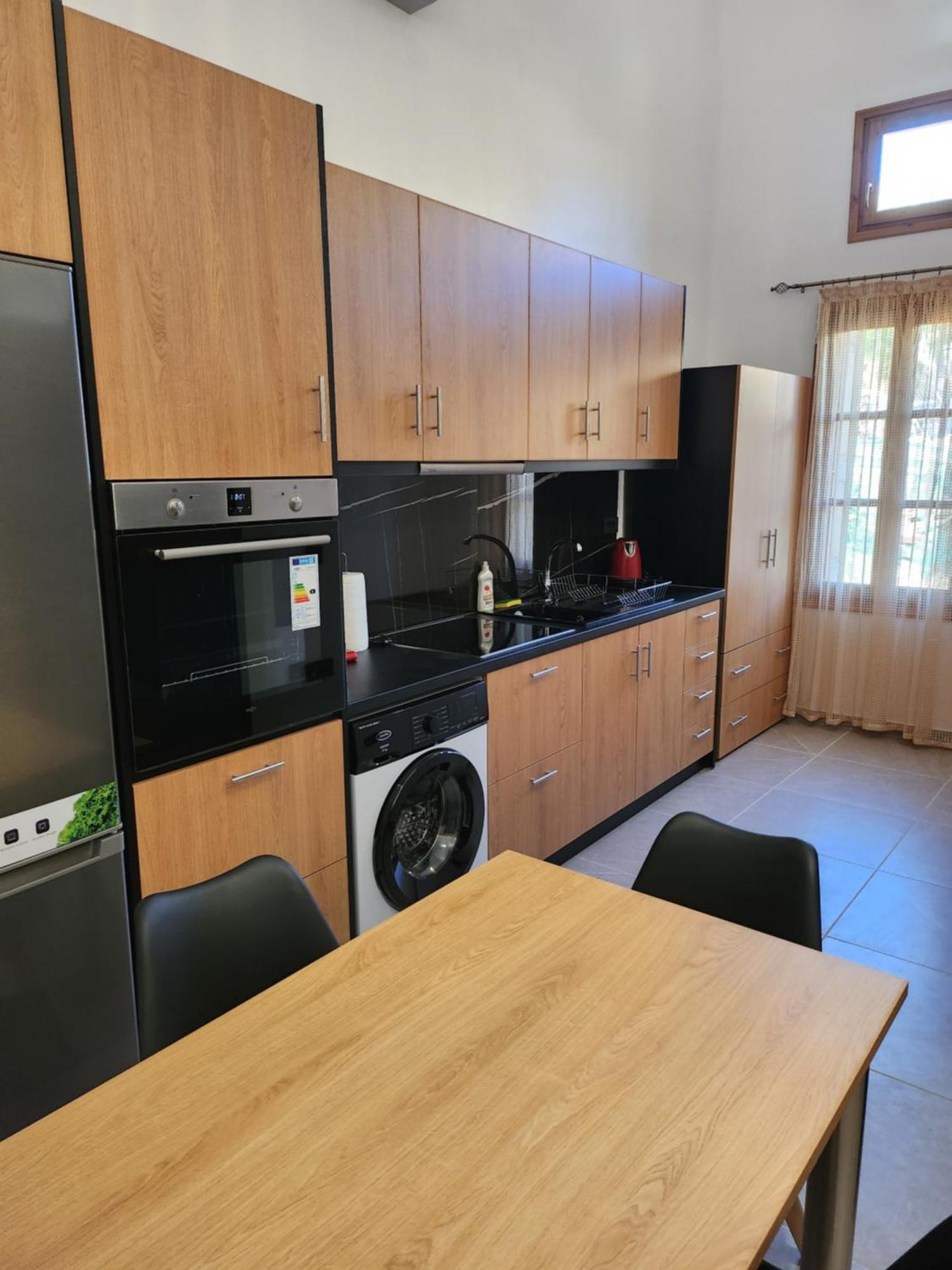 Kastello Apartment Meyísti